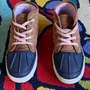 Osh Kosh B’gosh Duck boots (kids)